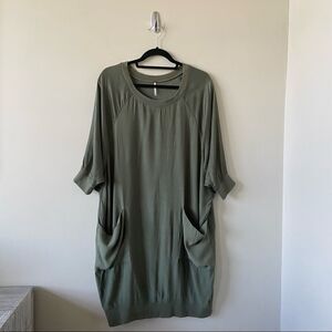 Free People-Oversized Double Pocket Bubble Hem Shirt Dress (Size:XS)